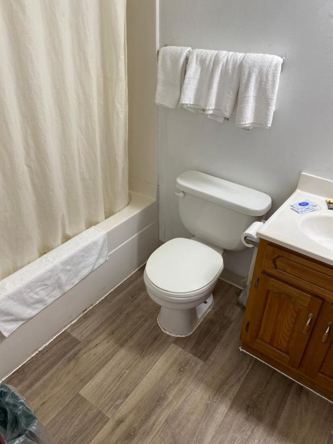 Royal Inn Albany 外观 照片