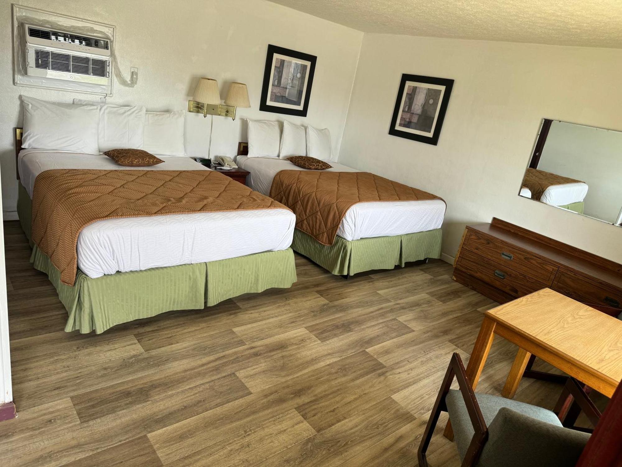 Royal Inn Albany 外观 照片